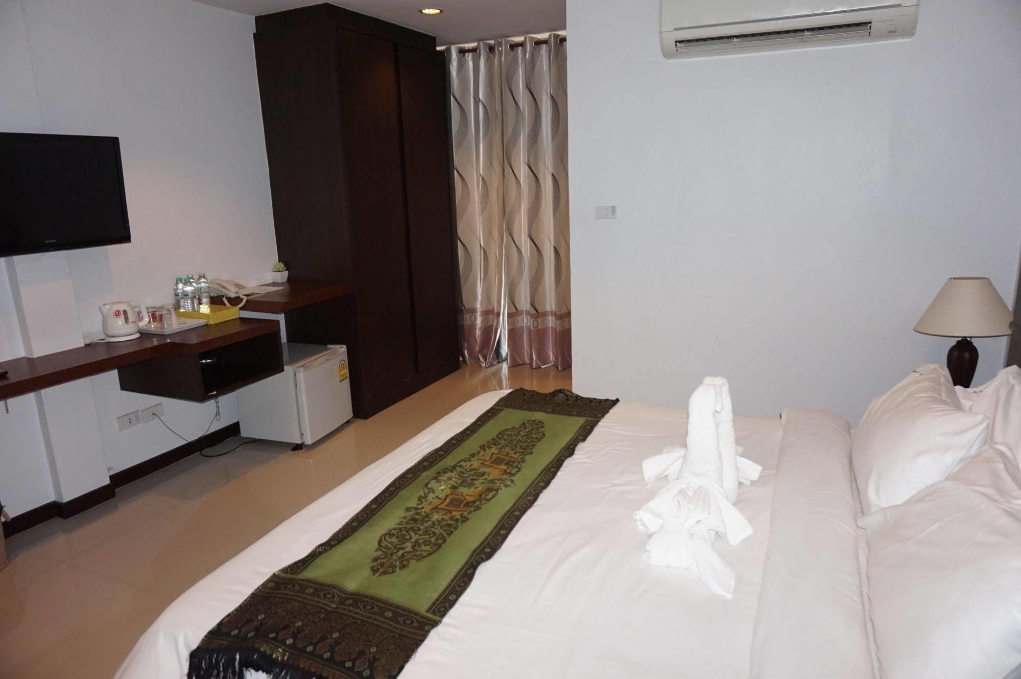 The Next Grand Hotel Khon Kaen Eksteriør billede