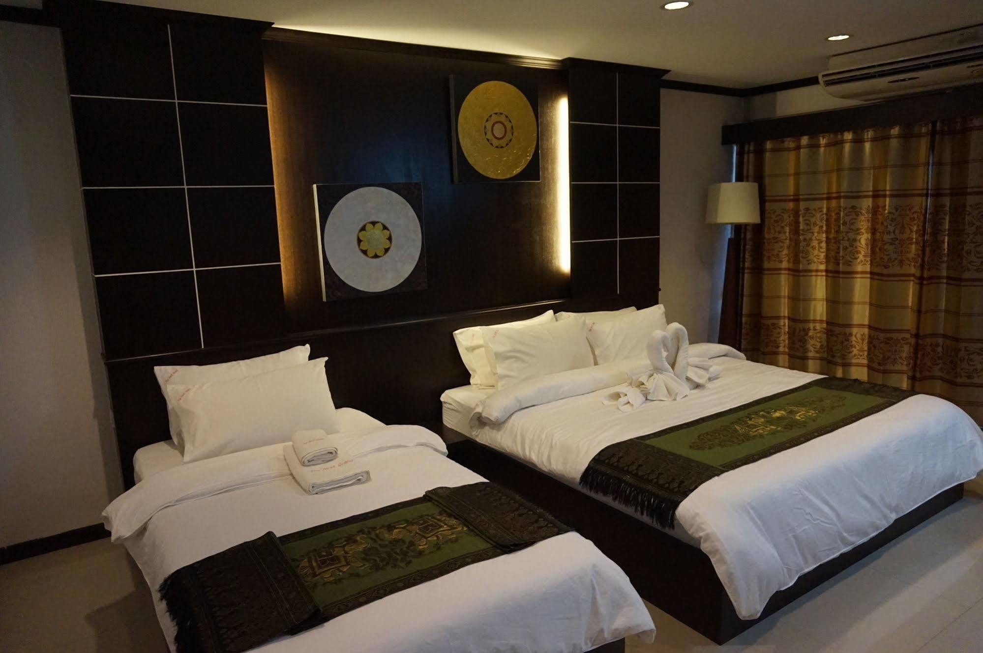 The Next Grand Hotel Khon Kaen Eksteriør billede