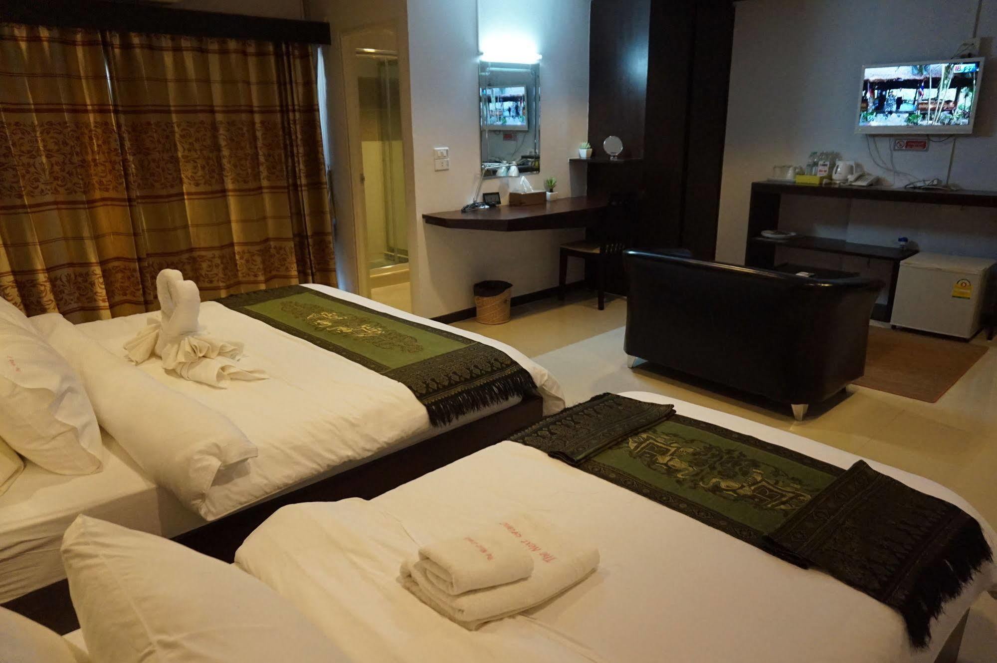 The Next Grand Hotel Khon Kaen Eksteriør billede